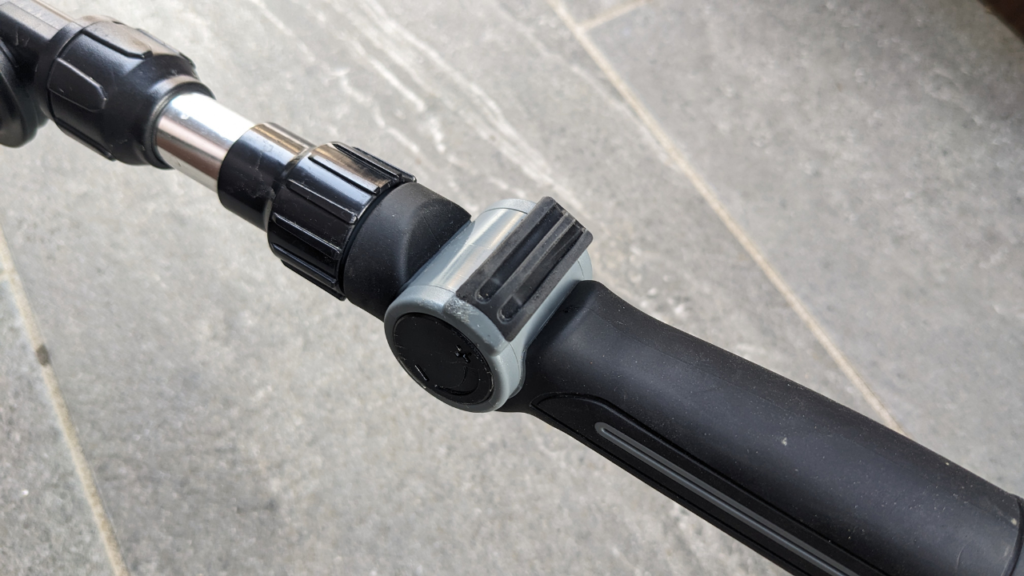 水量調節のスライドレバー