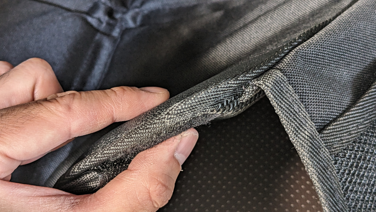 チャイルドシート保護マット厚み