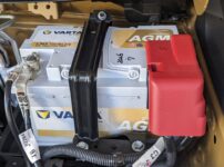 ランクル250 VARTA バッテリー